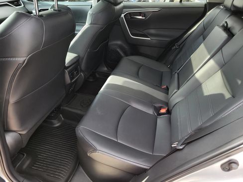 Used 2024 Toyota RAV4 XLE Premium AWD/4WD image 15
