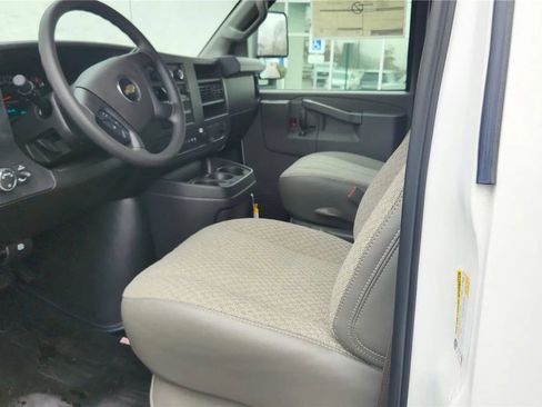 New 2025 Chevrolet Express 3500 w/ Power Convenience Package RWD image 15