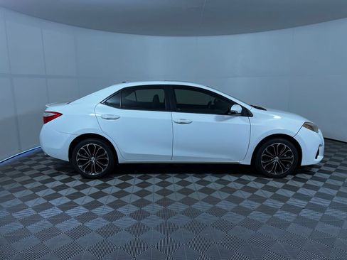 Used 2016 Toyota Corolla S Premium FWD image 4