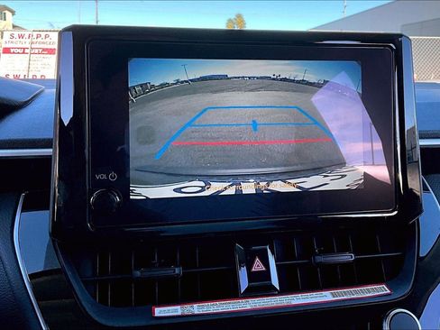 Certified 2025 Toyota Corolla LE image 20