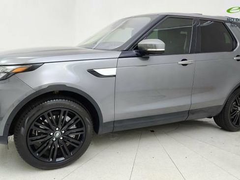 Used 2018 Land Rover Discovery HSE Luxury AWD/4WD image 3