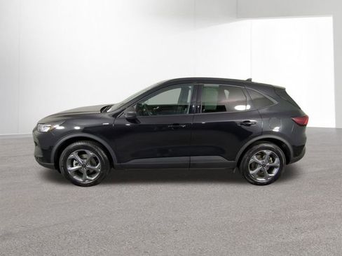 Used 2025 Ford Escape ST-Line AWD/4WD image 14