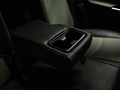 Used 2019 Toyota RAV4 Adventure AWD/4WD image 13