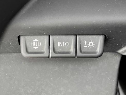 Used 2024 GMC Sierra 1500 AT4 w/ Technology Package image 16