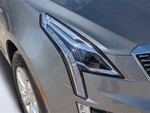 Used 2022 Cadillac XT5 Luxury image 9