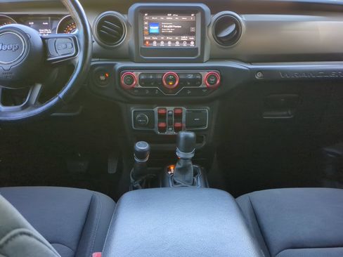 Used 2020 Jeep Wrangler Unlimited Sport AWD/4WD image 51