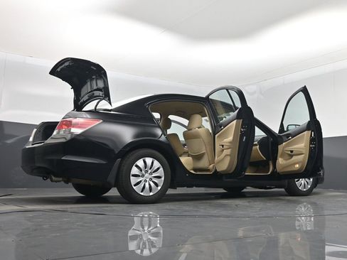 Used 2012 Honda Accord LX image 65