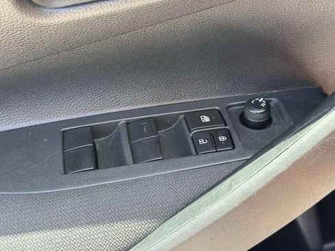 Used 2024 Toyota Corolla LE FWD image 24