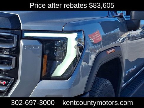 New 2026 GMC Sierra 2500 AT4 w/ AT4 Premium Plus Package AWD/4WD image 9