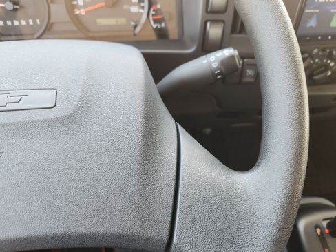 New 2024 Chevrolet Low Cab Forward image 29