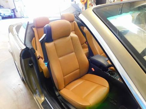 Used 2006 BMW 325Ci 325Ci Convertible 2D image 34