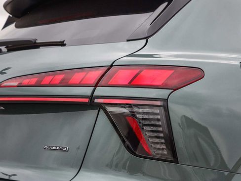 New 2026 Audi Q3 quattro 2.0T AWD/4WD image 10