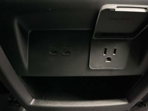 New 2026 GMC Acadia Elevation image 20