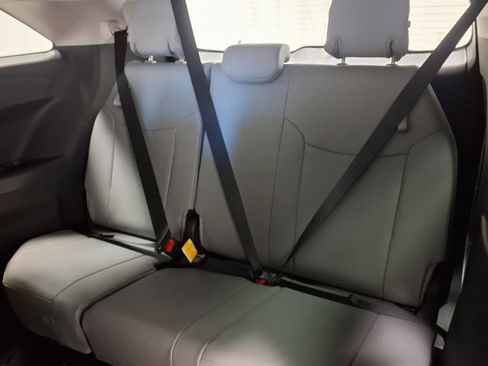 New 2026 Toyota Sienna XLE image 25