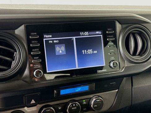 Used 2021 Toyota Tacoma SR AWD/4WD image 16