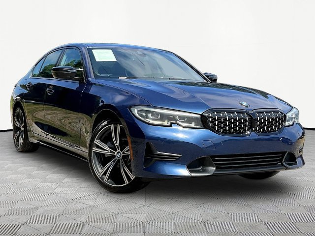 Used 2021 BMW 330i Sedan w/ Premium Package RWD image 3