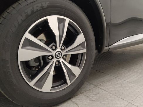 Used 2020 Nissan Murano SV FWD image 31