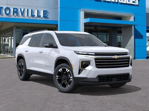 New 2027 Chevrolet Traverse LT w/ Sun and Wheel Package FWD image 7