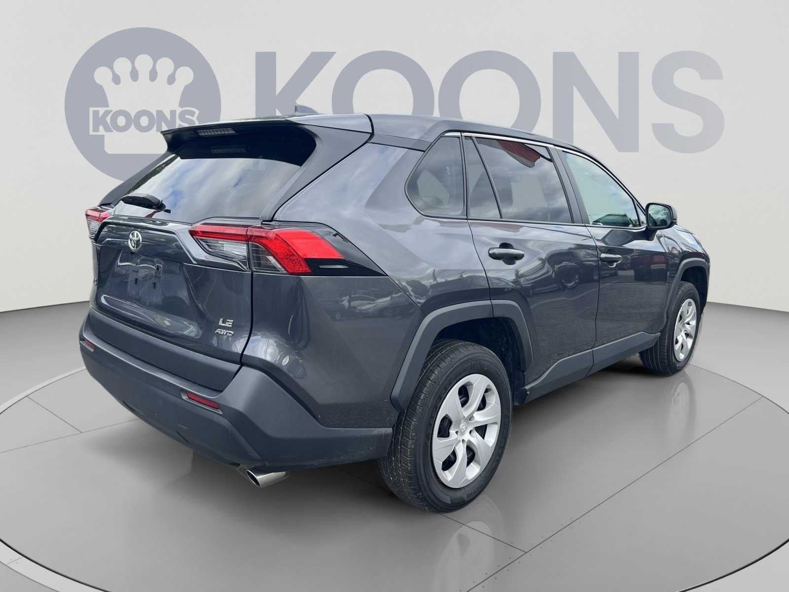 Used 2025 Toyota RAV4 LE AWD/4WD image 7