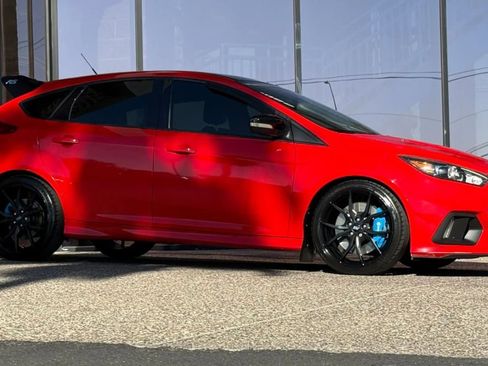 Used 2018 Ford Focus RS image 16