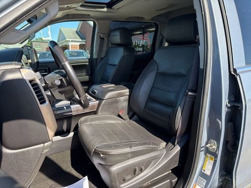 Used 2016 GMC Sierra 2500 Denali w/ Driver Alert Package AWD/4WD image 24