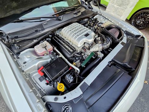 Used 2020 Dodge Challenger SRT Hellcat Redeye image 50