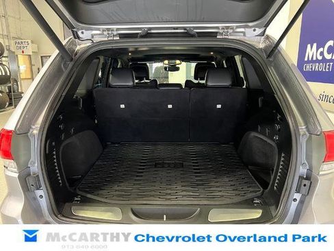 Used 2018 Jeep Grand Cherokee Limited AWD/4WD image 33