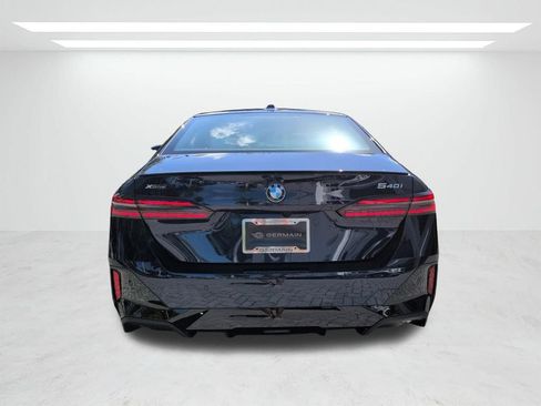 New 2027 BMW 540i xDrive w/ M Sport Package AWD/4WD image 5