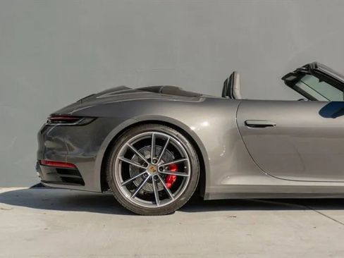 Used 2021 Porsche 911 Carrera S image 33