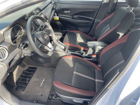 Certified 2025 Nissan Versa SR w/ Trunk Package image 9