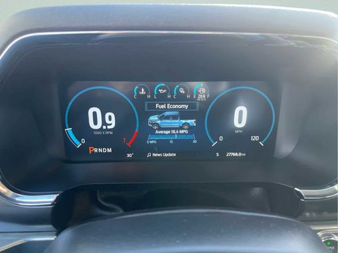 Used 2022 Ford F150 Lariat w/ Equipment Group 502A High image 39