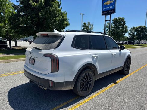 Used 2025 Kia Telluride EX X-Line AWD/4WD image 4
