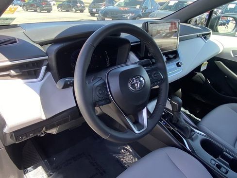 Certified 2026 Toyota Corolla SE FWD image 21