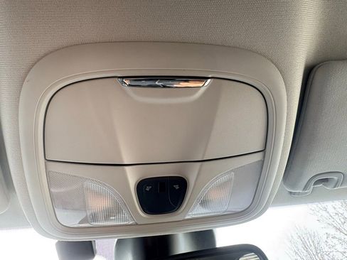 Used 2023 Jeep Cherokee Altitude Lux image 23