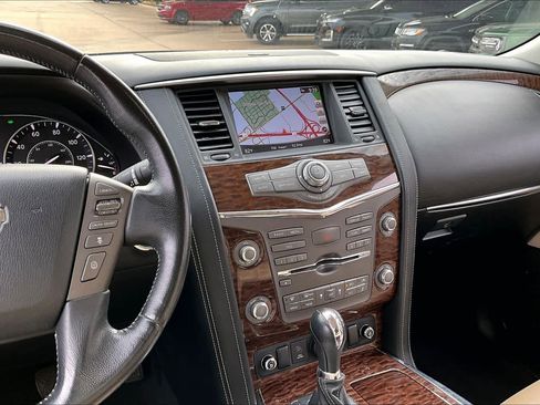 Used 2019 Nissan Armada Platinum w/ Captain's Chairs Package image 5