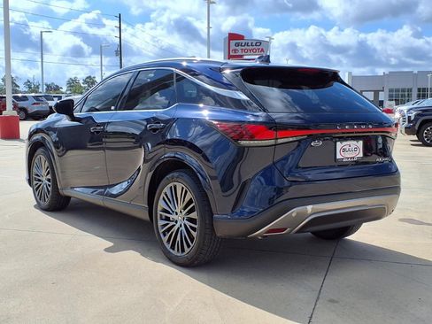 Used 2024 Lexus RX 350 AWD w/ Convenience Package image 2