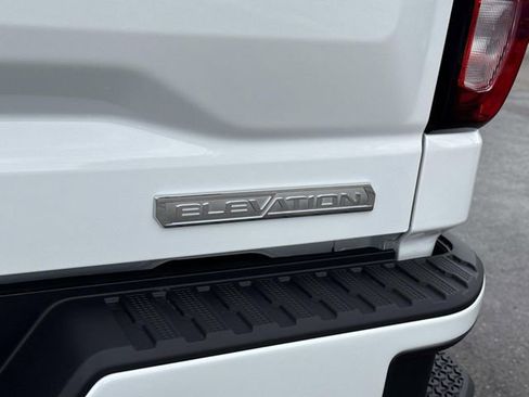 New 2026 GMC Sierra 1500 Elevation w/ X31 Off-Road Package AWD/4WD image 5