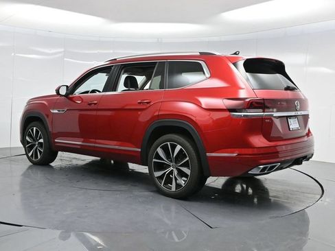 Used 2024 Volkswagen Atlas SEL Premium R-Line AWD/4WD image 5