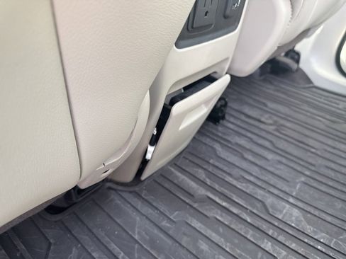 Used 2019 GMC Acadia Denali w/ Technology Package image 8