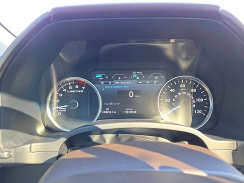 Used 2019 Ford F150 Limited image 25