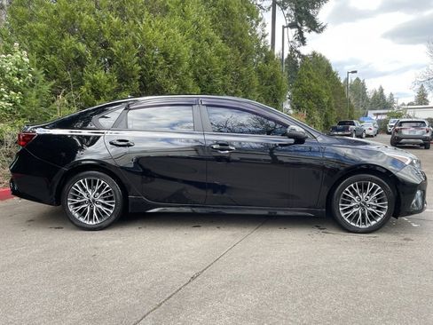 Used 2022 Kia Forte GT-Line w/ GT-Line Technology Package image 23