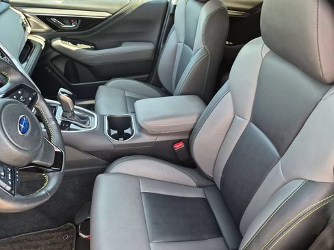 Used 2025 Subaru Outback Onyx Edition AWD/4WD image 24