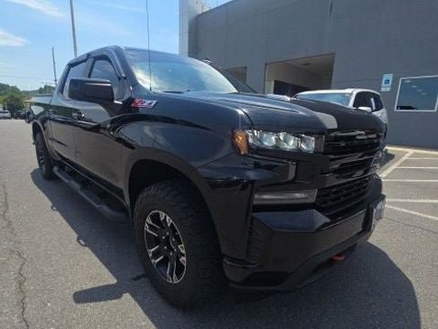 Used 2021 Chevrolet Silverado 1500 RST AWD/4WD image 2