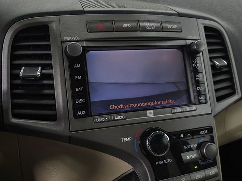 Used 2009 Toyota Venza AWD image 22