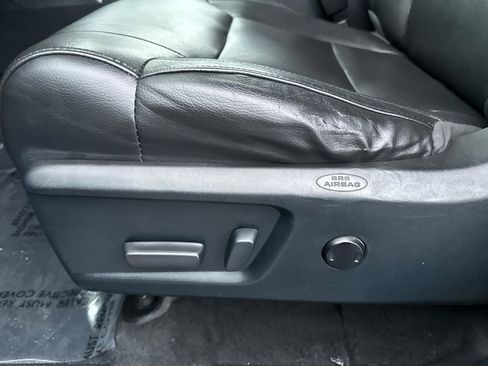 Used 2017 Toyota Tundra Limited image 13