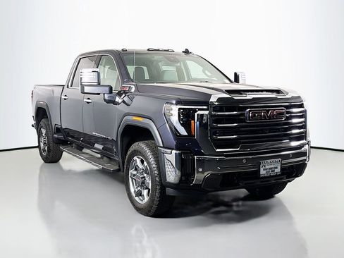New 2025 GMC Sierra 3500 SLT w/ SLT Convenience Package image 1