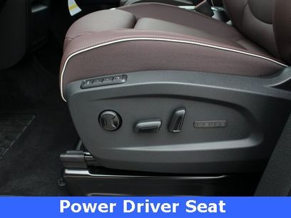 New 2025 Volkswagen ID. Buzz Pro S