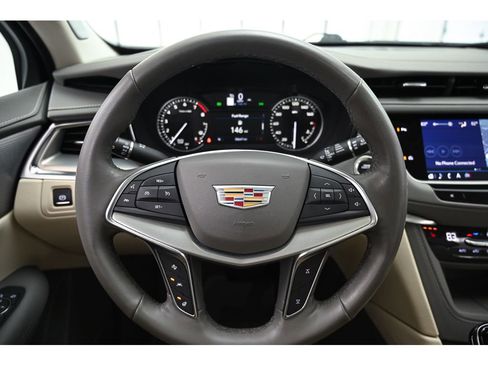 Used 2023 Cadillac XT5 Premium Luxury image 36