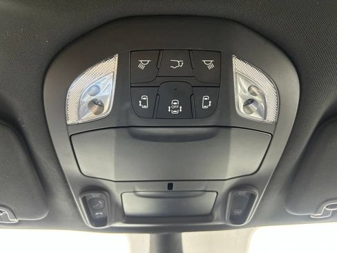Used 2023 Chrysler Pacifica Limited w/ S Appearance Package AWD/4WD image 45