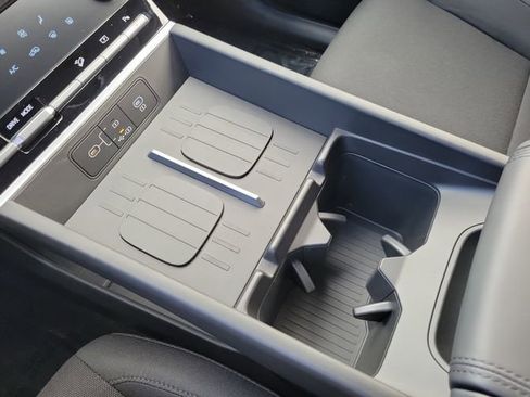 New 2026 Hyundai Santa Fe SE FWD image 13